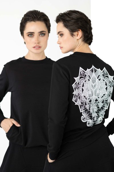 Bluza czarna z kieszeniami nierozpinana AKHA "BLACK" 