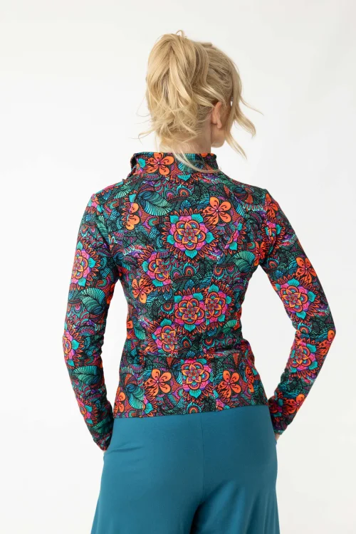 bluza-asymetryczna-kolorowa--marka-Vippi-design-5.jpg
