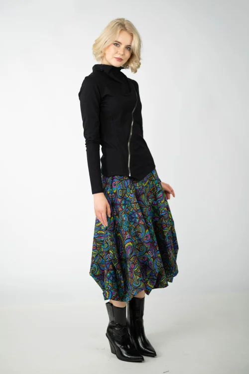 bluza czarna asymetryczna zapinana na zamek i spodnica midi origami kiesznie  kolekcja MIST marka VIPPI design   (9).jpg