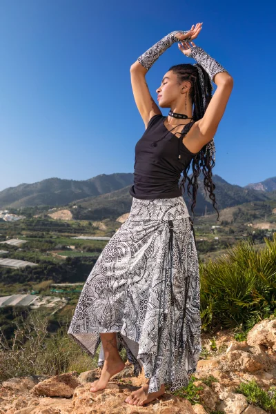 Spódnica midi z draperią "MAVI white"