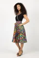Sukienka midi z kołnierzem, krótki rękaw z czarną górą "CONFETTI" mix i inne wzory  