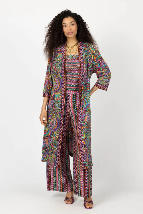 chusta, top długi na szerokich ramiączkach w paski małe i spodnie wiskozowe szerokie w paski duże  i kimono - sukienka kolekcja CONFETTI marka VIPPI DESIGN (5).jpg