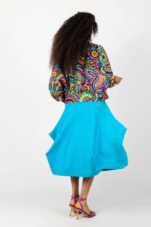 bluza nietoperz duży wzór   kolekcja CONFETTI i spódnica origami  midi niebieska BASIC marka VIPPI DESIGN (5).jpg