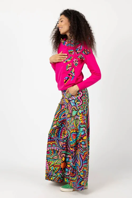 bluza rózowa  z kapturem i aplikacją i spodnie dzwony kolorowe kolekcja CONFETTI marka VIPPI DESIGN (2).jpg