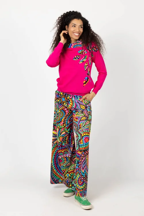 bluza rózowa  z kapturem i aplikacją i spodnie dzwony kolorowe kolekcja CONFETTI marka VIPPI DESIGN (1).jpg