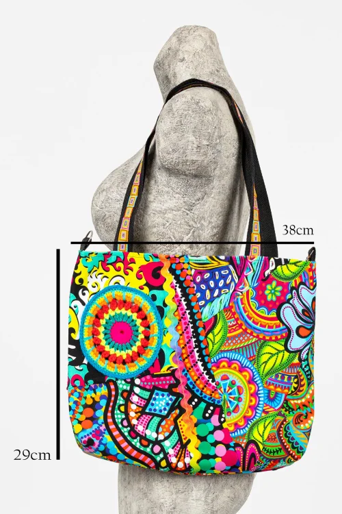 mała-kolorowa-torba-patchwork-marka-VIPPI-DESIGN-1-aa.jpg