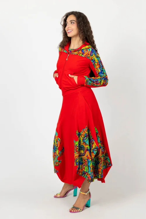 spodnica czerwona origami midi z aplikacjami i bluzka wiązana i bluza czerowna z kapturem i kolorowymi wstawkami kolekcja SEA multi marka VIPPI DESIGN (1).jpg