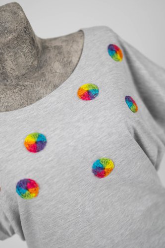 Bluzka trapezowa z szydełkową aplikacją  marka VIPPI DESIGN-22.jpg