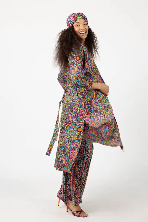 chusta, top długi na szerokich ramiączkach w paski małe i spodnie wiskozowe szerokie w paski duże  i kimono - sukienka kolekcja CONFETTI marka VIPPI DESIGN (16).jpg