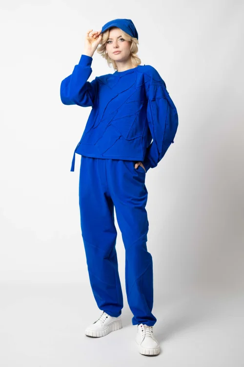 bluza chabrowa z aplikacjami kolekcja UPCYKLING KGart  i spodnie chabrowe baloon kolekcja BASIC marka VIPPI DESIGN (2).jpg