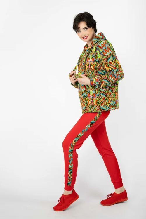bluza-z-kontrą-kolorowa-z-kapturem-i-spodnie-czerwone-z-lampasami-kolekcja-MEXICO-marka-vippi-design (2).jpg