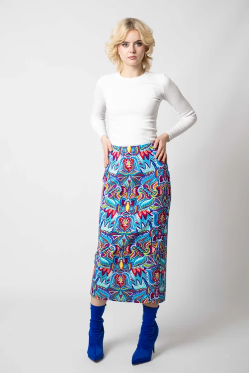 bluzka z dzianiny prążek BASIC i spodnica midi wąska z rozporkiem z tylu kolekcja MEXICO white marka VIPPI DESIGN (6).jpg