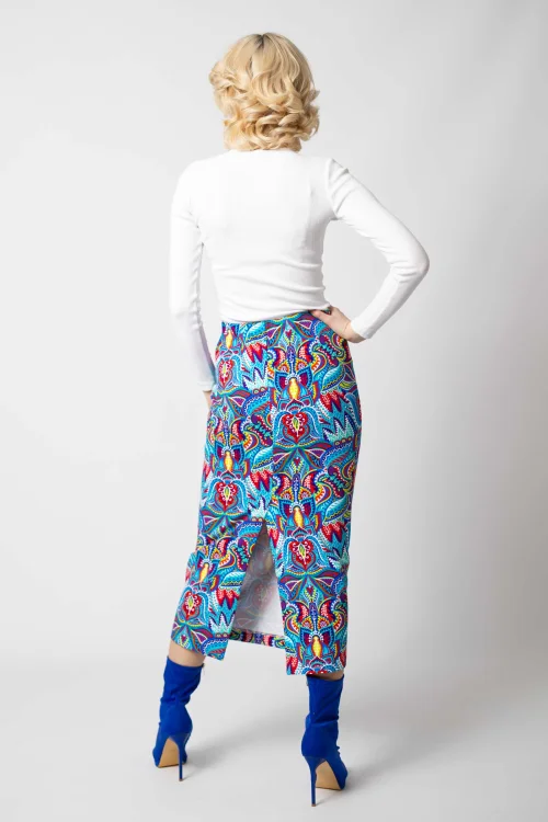 bluzka z dzianiny prążek BASIC i spodnica midi wąska z rozporkiem z tylu kolekcja MEXICO white marka VIPPI DESIGN (1).jpg