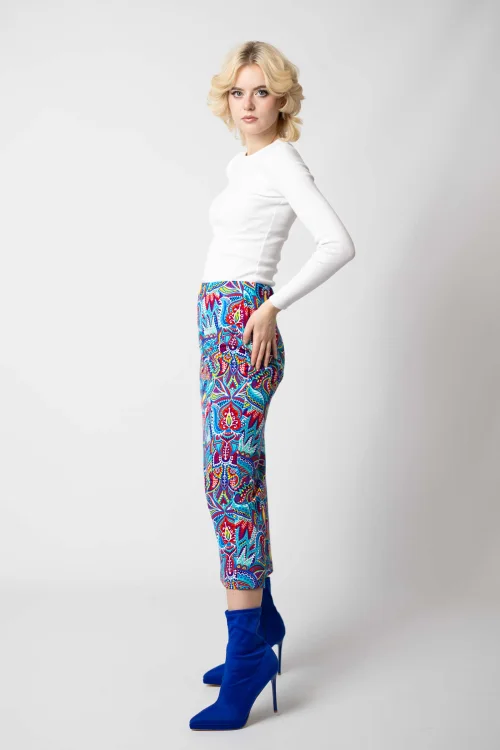 bluzka z dzianiny prążek BASIC i spodnica midi wąska z rozporkiem z tylu kolekcja MEXICO white marka VIPPI DESIGN (7).jpg