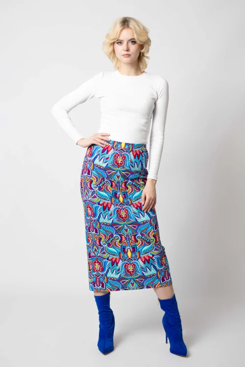 bluzka z dzianiny prążek BASIC i spodnica midi wąska z rozporkiem z tylu kolekcja MEXICO white marka VIPPI DESIGN (9).jpg