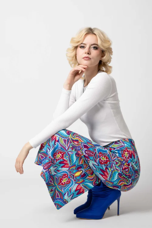 bluzka z dzianiny prążek BASIC i spodnica midi wąska z rozporkiem z tylu kolekcja MEXICO white marka VIPPI DESIGN (2).jpg