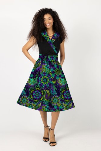 sukienka-midi--czarna-z-kolnierzem-LILY-VIOLET-wzór-do-wyboru--wzor-marka-VIPPI-DESIGN.jpg