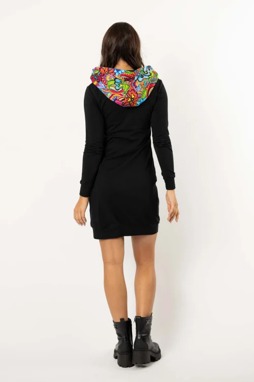 sukienka mini sportowa czarna z kapturem kolekcja DOLCE marka VIPPI DESIGN (3).jpg
