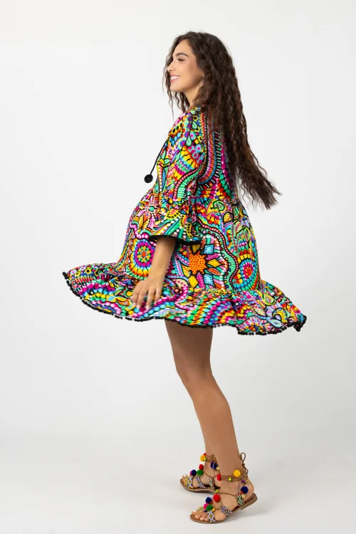 Sukienka mini luźna z pomponami  kolekcja CONFETTI duży wzor marka VIPPI DESIGN (9).jpg