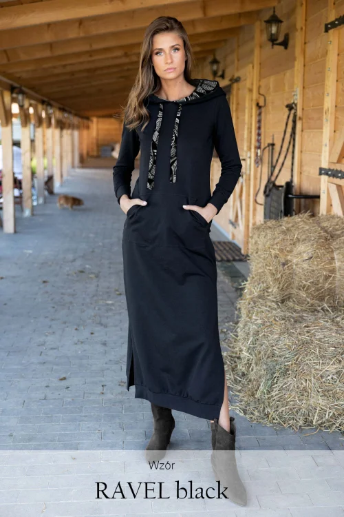 sukienka-dluga-czarna-sportowa-z-kapturem-kolekcja-RAVEL-black-marka-vippi-design.jpg