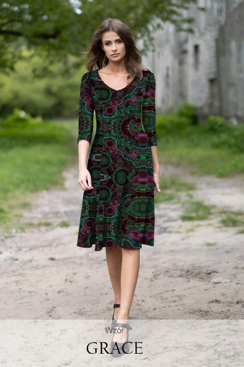 sukienka-midi-kolorowa-rozkloszowana-dekolt-V-kolekcja-GRACE-marka-vippi-design.jpg