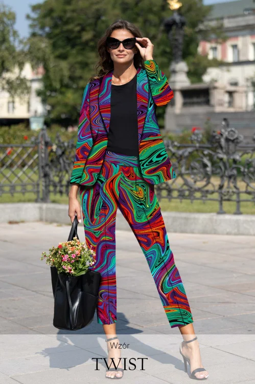 spodnie-wąskie-w-kant-kolekcja-TWIST-marka-vippi-design.jpg