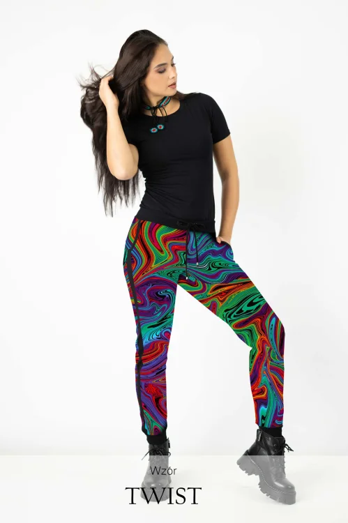 spodnie-kolorowe-z-lampasami-kolekcja-TWIST-marka-vippi-design.jpg
