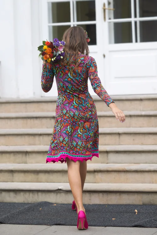 sukeinka-MINI-szydełkową-koronką-dekolt-V-kolekcja-SALVADOR-pink-marka-vippi-design-7.jpg