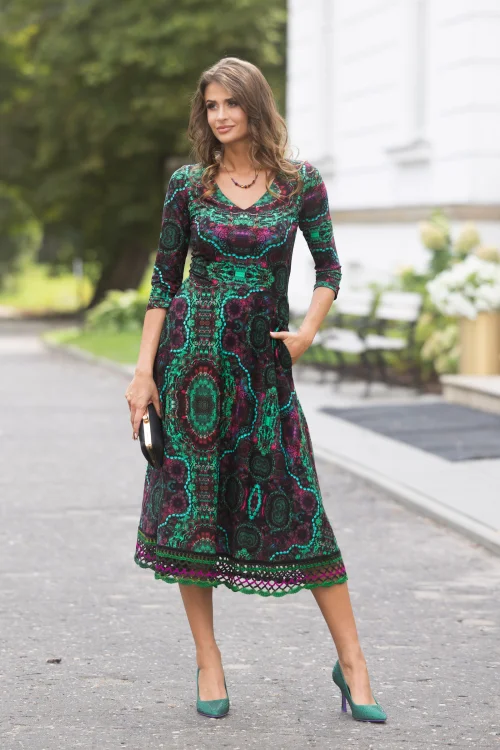 sukeinka-midi-szydełkową-koronką-dekolt-V-kolekcja-GRACE--marka-vippi-design-8.jpg