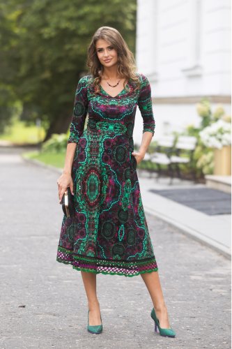 sukeinka-midi-szydełkową-koronką-dekolt-V-kolekcja-GRACE--marka-vippi-design-9.jpg