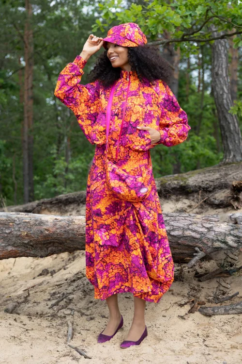 bluza-nietoperz-i-spodnica-z-zakladkami-długa--kolekcja-AMBER-marka-vippi-design.jpg