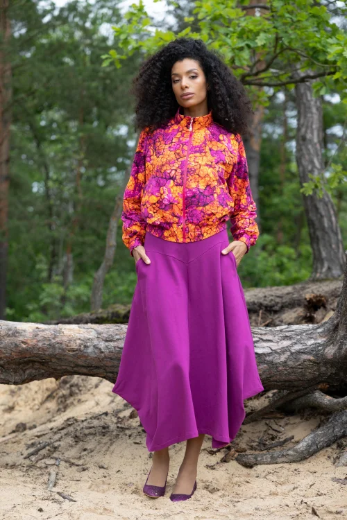 spódnica-midi-z-cyklamenowa-i-bluza-nietoperz-kolekcja-AMBER-marka-vippi-design-4.jpg