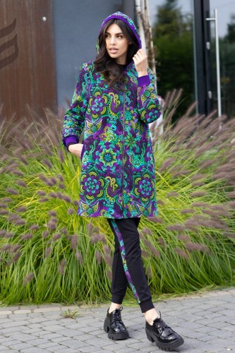 Kurtka--i-spodnie-czarne-z-lampasami--LILY-violet-Vippi-design-2.jpg