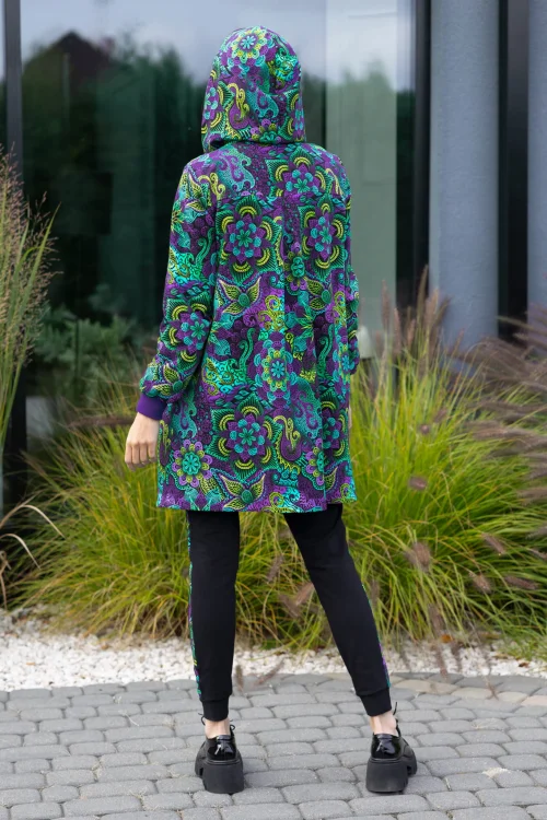 Kurtka--i-spodnie-czarne-z-lampasami--LILY-violet-Vippi-design-3.jpg