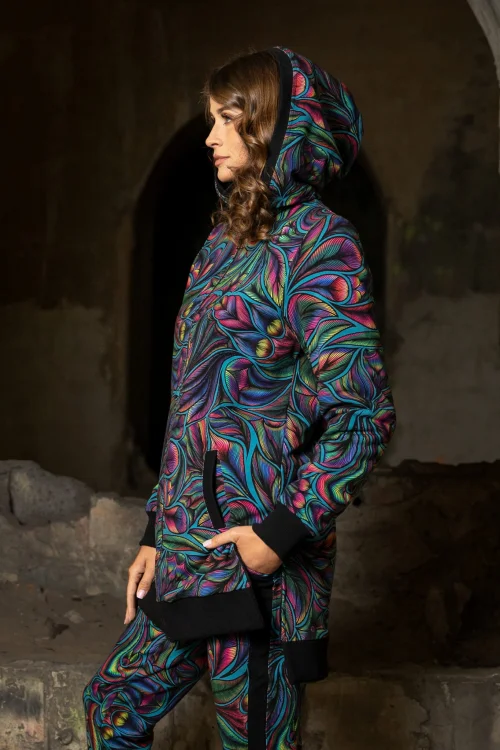 spodnie-z-lampasami-i-bluzka-sportowa-i-bluza-ocieplana-BLOOM-vippi-design-2.jpg