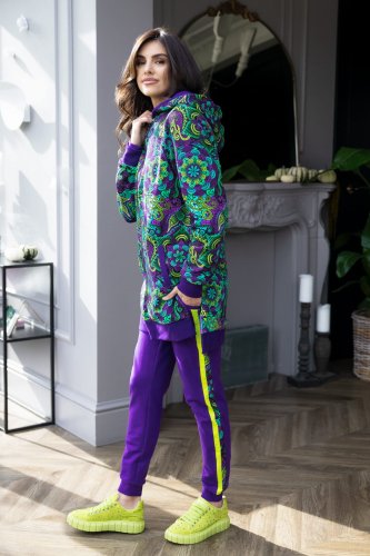 bluza-fioletowa-i-spodnie-z-podwójnym-lampasem-i-bluza-długa-ocieplana--LILY-violet-Vippi-design-6.jpg