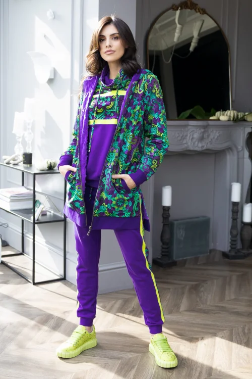 bluza-fioletowa-i-spodnie-z-podwójnym-lampasem-i-bluza-długa-ocieplana--LILY-violet-Vippi-design-2.jpg