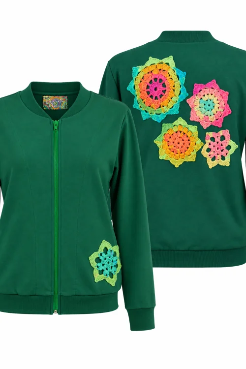 bluza-bomberka-zielonaz-szydełkowymii--rozetami,-marka-vippi-design-6.jpg