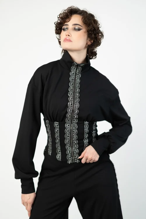 bluza gorsetowa ze stojką  ze srebrnymi lampasami   marka VIPPI DESIGN  (6).jpg