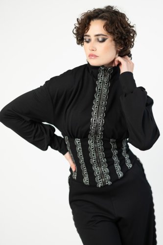 bluza gorsetowa ze stojką  ze srebrnymi lampasami   marka VIPPI DESIGN  (10).jpg
