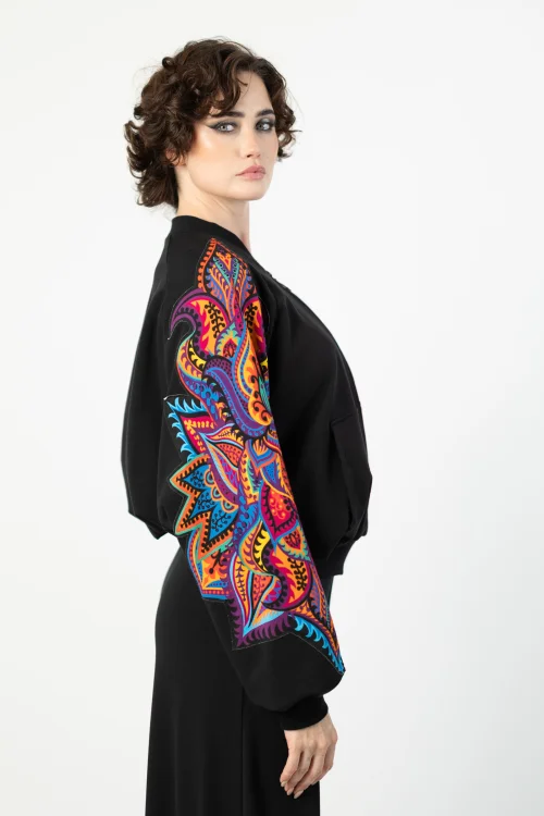 bluza nietoperz z aplikacjami  na rękawch kolekcja MEXICO violet  marka VIPPI DESIGN (1).jpg