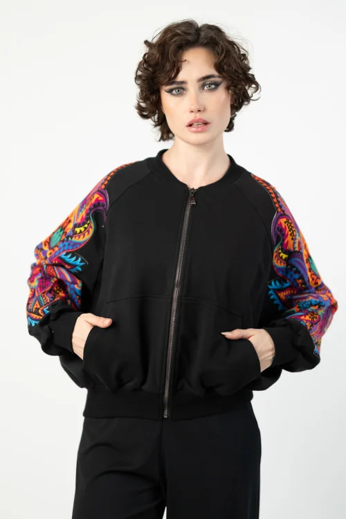 bluza nietoperz z aplikacjami  na rękawch kolekcja MEXICO violet  marka VIPPI DESIGN (2).jpg