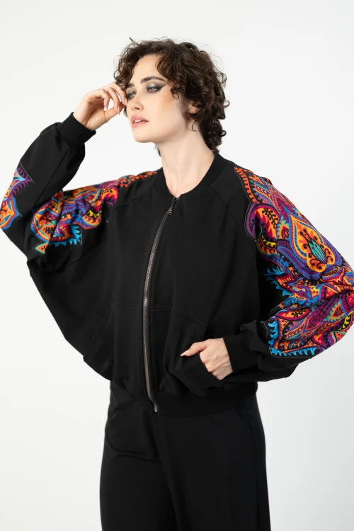 bluza nietoperz z aplikacjami  na rękawch kolekcja MEXICO violet  marka VIPPI DESIGN (7).jpg