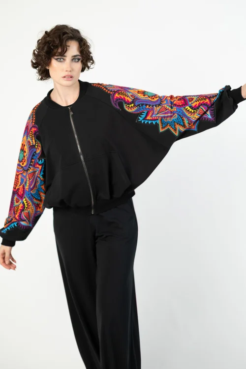 bluza nietoperz z aplikacjami  na rękawch kolekcja MEXICO violet  marka VIPPI DESIGN (11).jpg