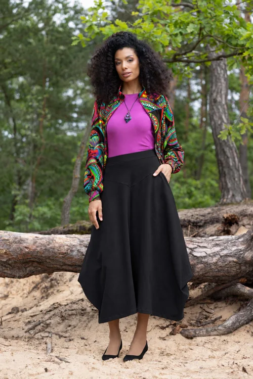 spódnica-midi-z-czarna-bluza-nietoperz-kolekcja-RAVEL-marka-vippi-design-8A.jpg