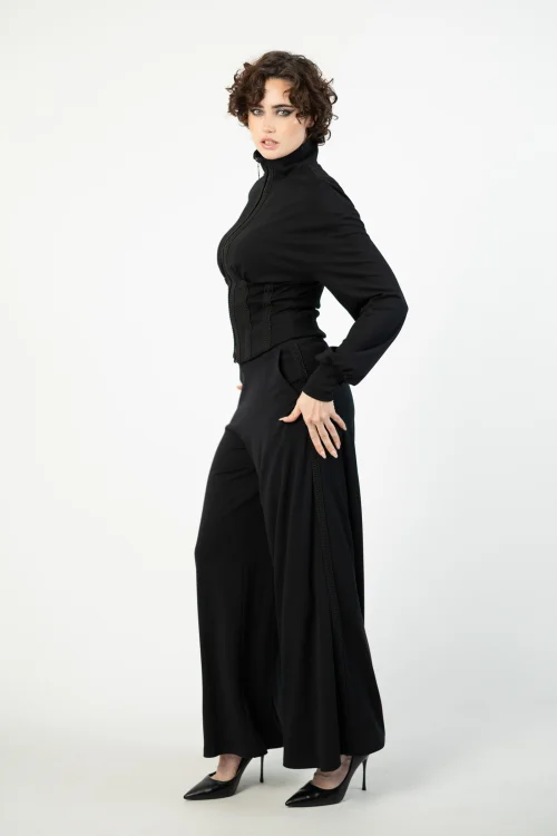 bluza gorsetowa i spodnie dzwony z dekoracyjnymi taśmami  marka VIPPI DESIGN (6).jpg