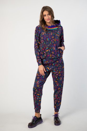 blzua z kapturem i sydełkową koronką i spodnie joggery kolekcja FABLE marka VIPPI DESIGN (1).jpg