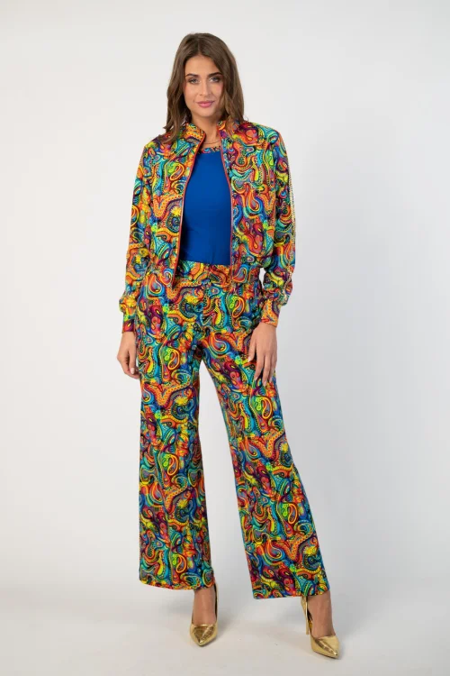bluza krotka ze stojką i złota taśmą na rękawach i spodnie szerokie dresowe ze złotą taśma na lampasach kolekcja SEA multi marka VIPPI DESIGN (2).jpg