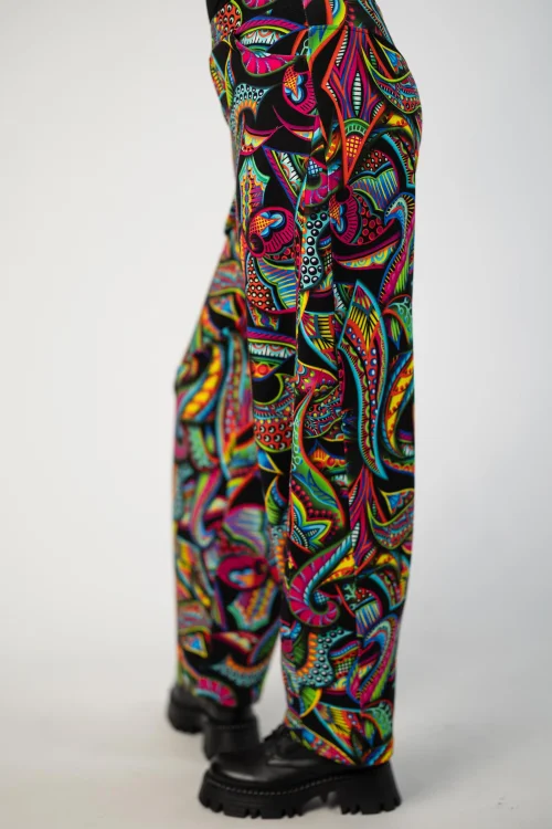 Spodnie baggy i rękawiczki mitenki kolekcja RAVEL BLUZKA CZARNA BASIC marka VIPPI DESIGN  (1).jpg