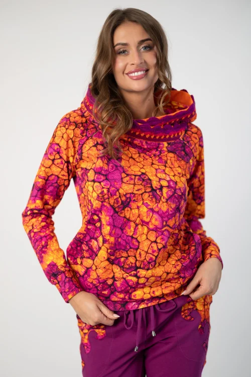 bluza z kapturem i szydełkową koronką kolekcja AMBER  marka VIPPI DESIGN (22).jpg
